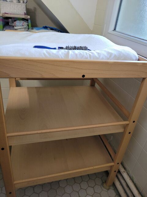 Table a langer Geuther 40 Lessard-et-le-Chne (14)
