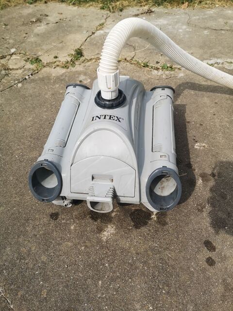Robot pour piscine extrieure  60 Montauban (82)