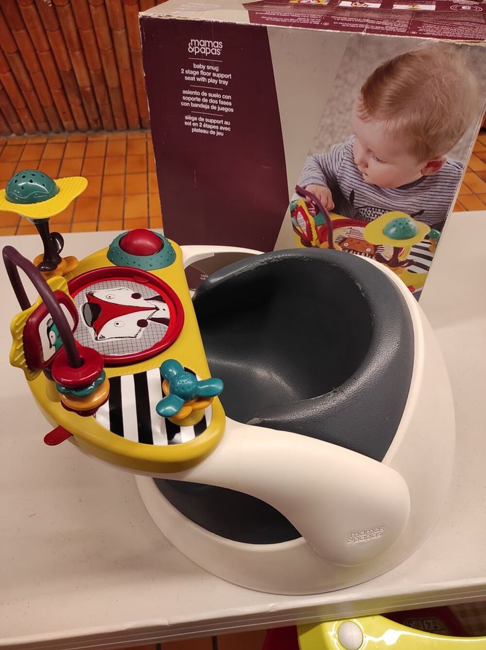 Si&egrave;ge b&eacute;b&eacute; avec plateau Mobilier enfants