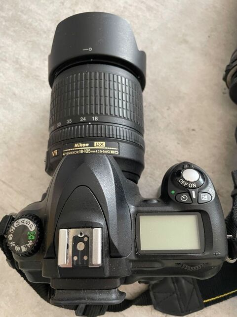 Appareil photo et on objectif 300 Lussac (33)
