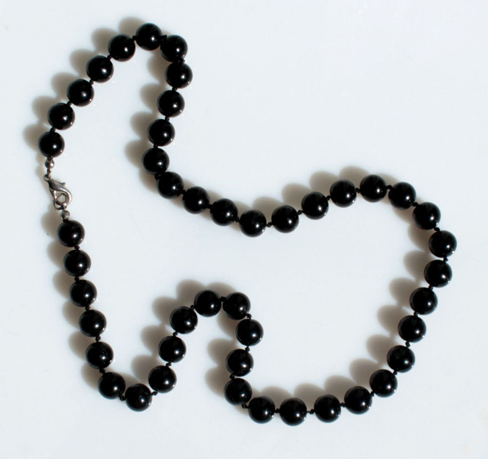 COLLIER PERLES en AGATE NOIRE ONYX 55 cm Bijoux et montres