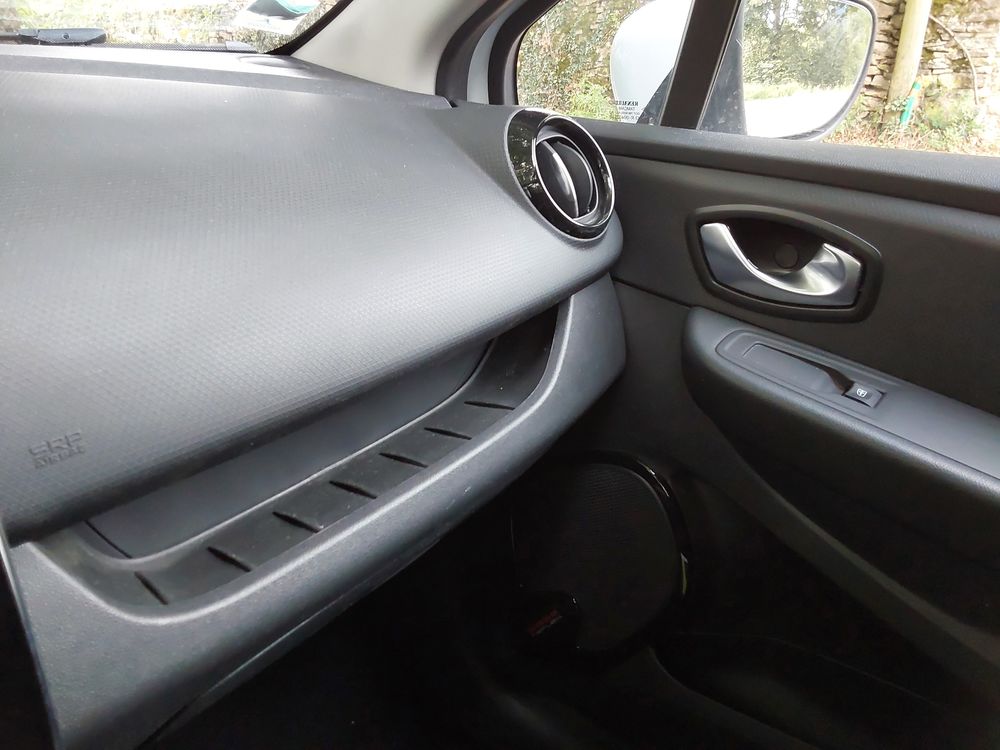 Clio IV Clio dCi 90 E6C Business 2019 occasion 38080 Saint-Marcel-Bel-Accueil