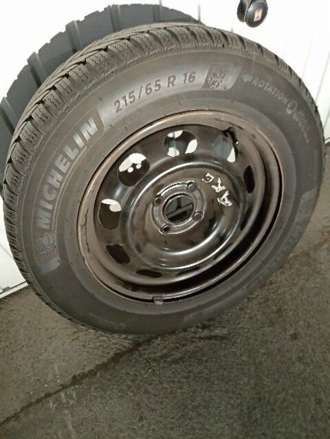 Pi&egrave;ces et &eacute;quipements Voiture Pi&egrave;ces et &eacute;quipements Voiture  occasion Montb&eacute;liard 25200