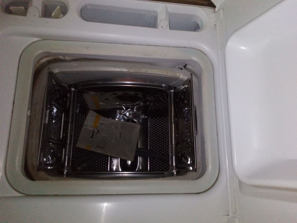 Machine &agrave; laver le linge Electroménager