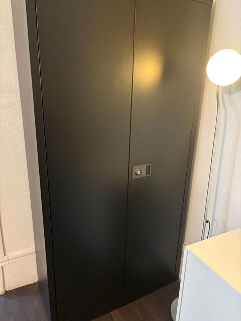 Armoire métallique 2 portes 80 75009 Paris