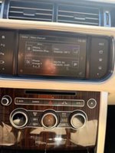 Range Rover RANGE ROVER VOGUE 4.4 SDV8 339 CH SWB 2015 occasion 58120 Ch&acirc;teau-Chinon Ville