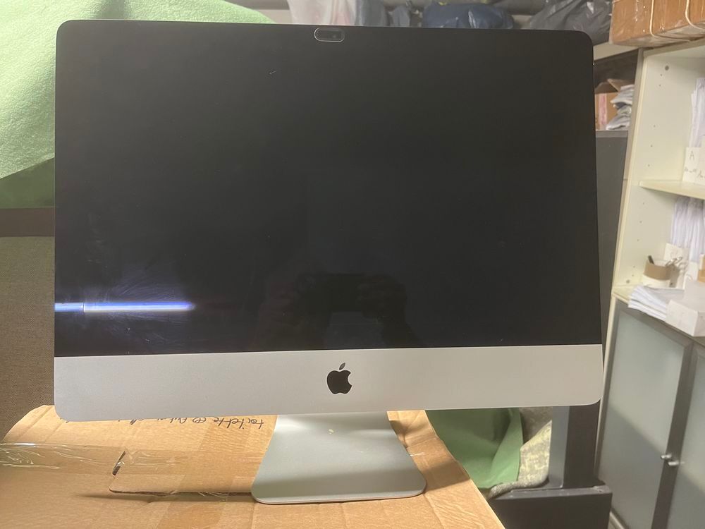Apple iMac 21.5" 1TB Matériel informatique