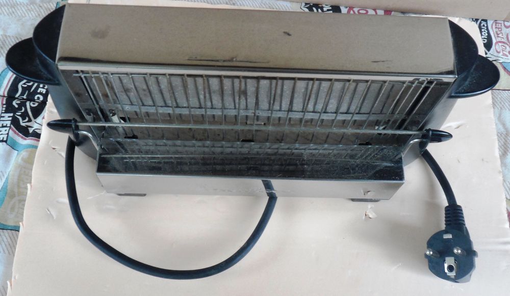 Grille pain ancien vintage MOULINEX model 572105 Super &eacute;tat Electroménager