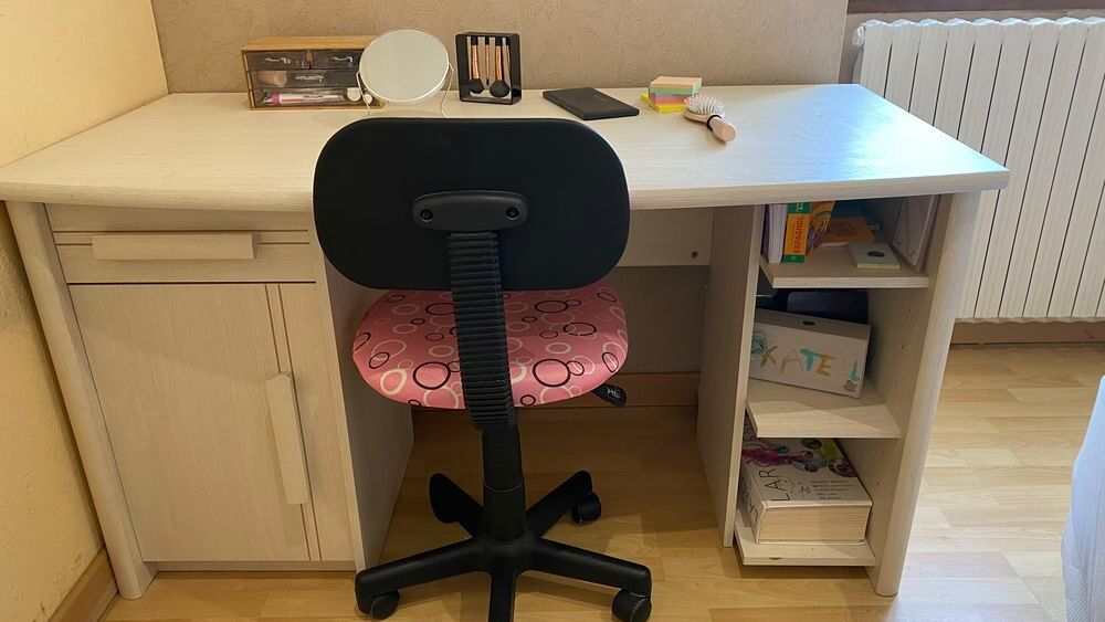 bureau en bois avec rangements Meubles