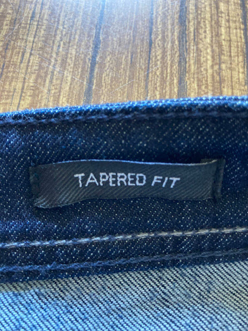 Pantalon bleu marine &agrave; motifs, Kaporal, neuf T. W32 ou 42 V�tements