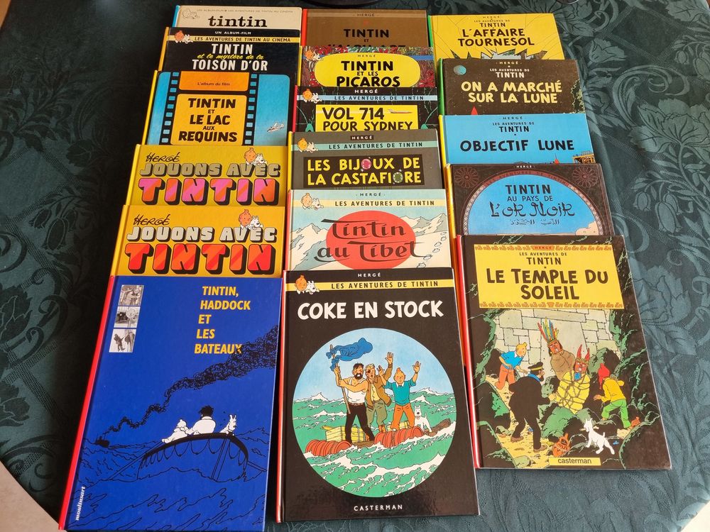 Lot de 30 albums Les aventures de Tintin Livres et BD