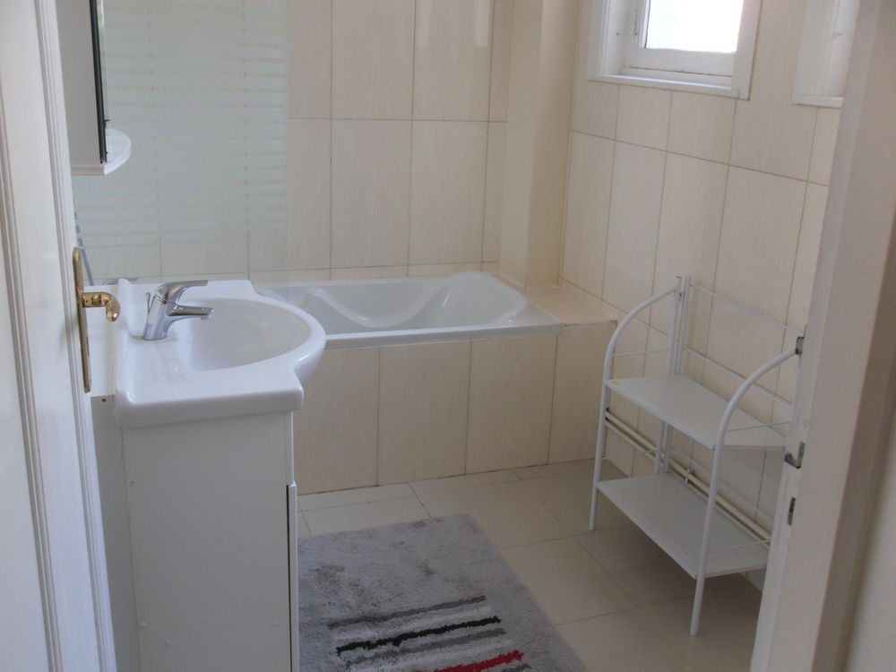 Vente Appartement F 3.   70. M 2.    Entre GARE et REPUBLIQUE  - LILLE CENTRE Lille