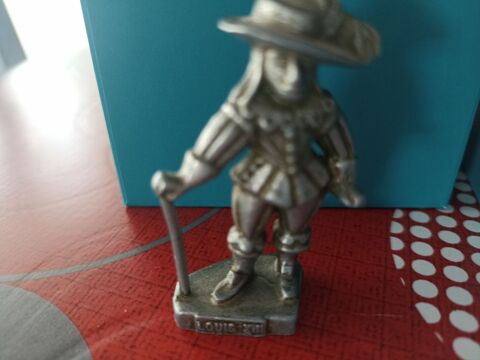 Figurines Starlux Atlas 10 Bourg-Saint-And�ol (07)