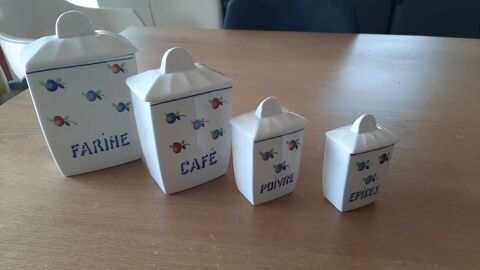 Ensemble 4 pots anciens faence pices 40 La Seyne-sur-Mer (83)