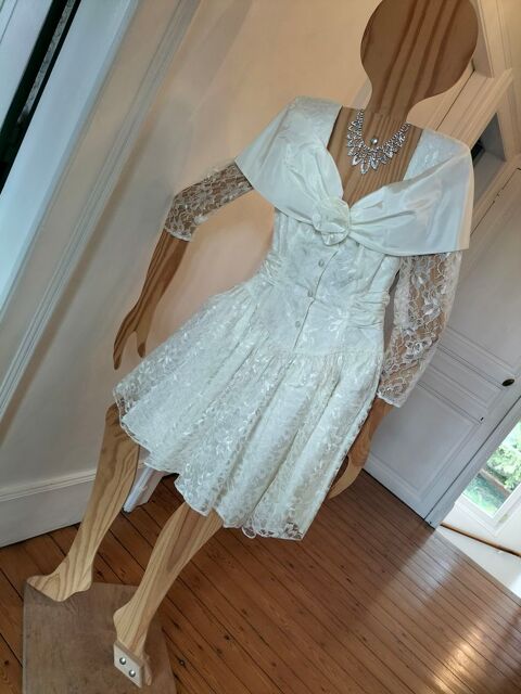 Robe de mariée. 50 Mouy (60)