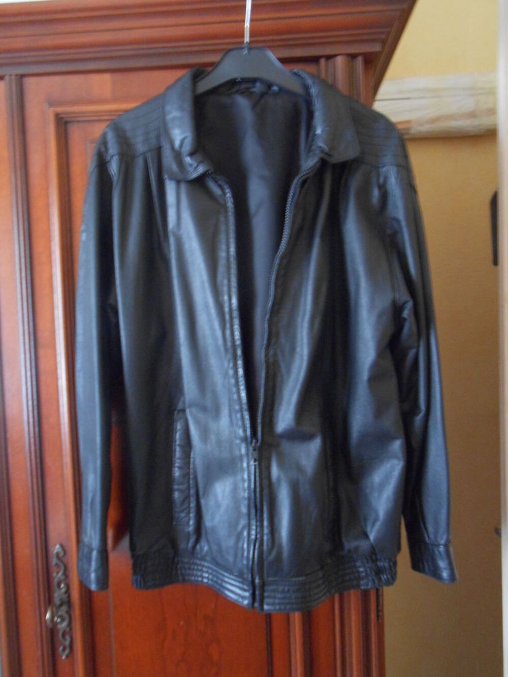 BLOUSON CUIR Vtements