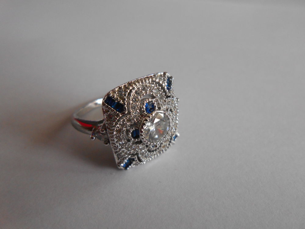 BAGUE Bijoux et montres