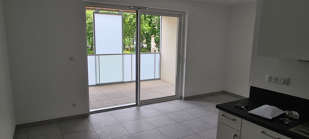 Location Appartement ? T2 de 49 m² avec balcon de 9,18 m² ? Saint-Louis Saint-louis