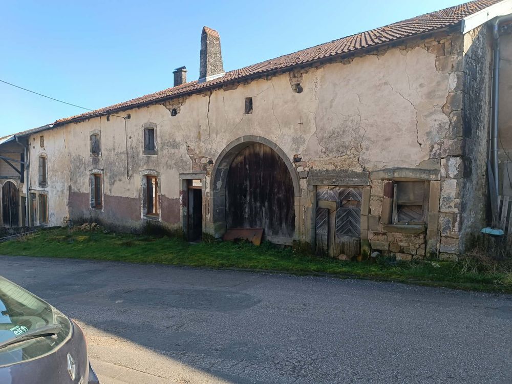 Maison 2 pièces 170 m² · à Morizécourt · 170 m² · 15 000 €