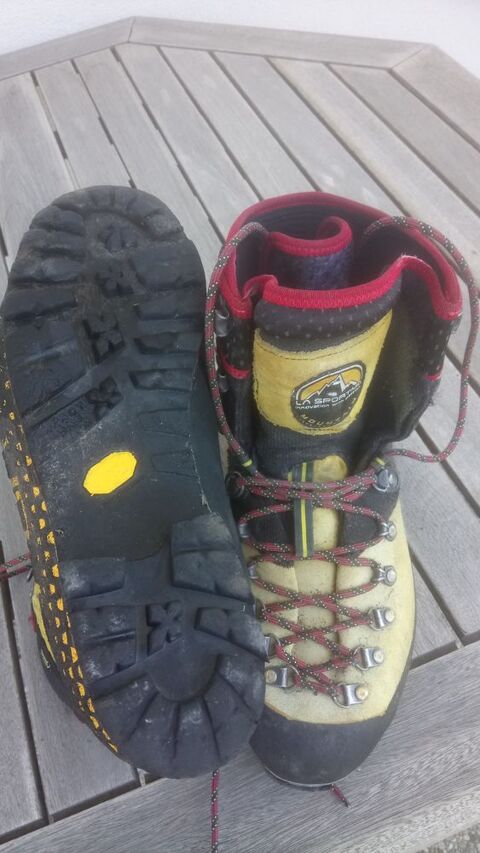 Chaussures cramponnables Sportiva 200 Grenoble (38)