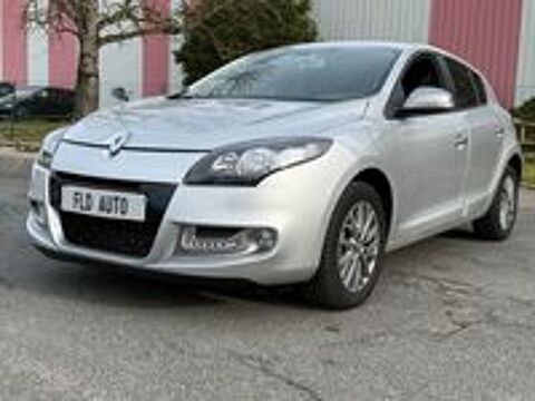 M&eacute;gane III 1.2 TCE 115 ENERGY LIMITED EURO6 2013 occasion 77130 La Grande-Paroisse