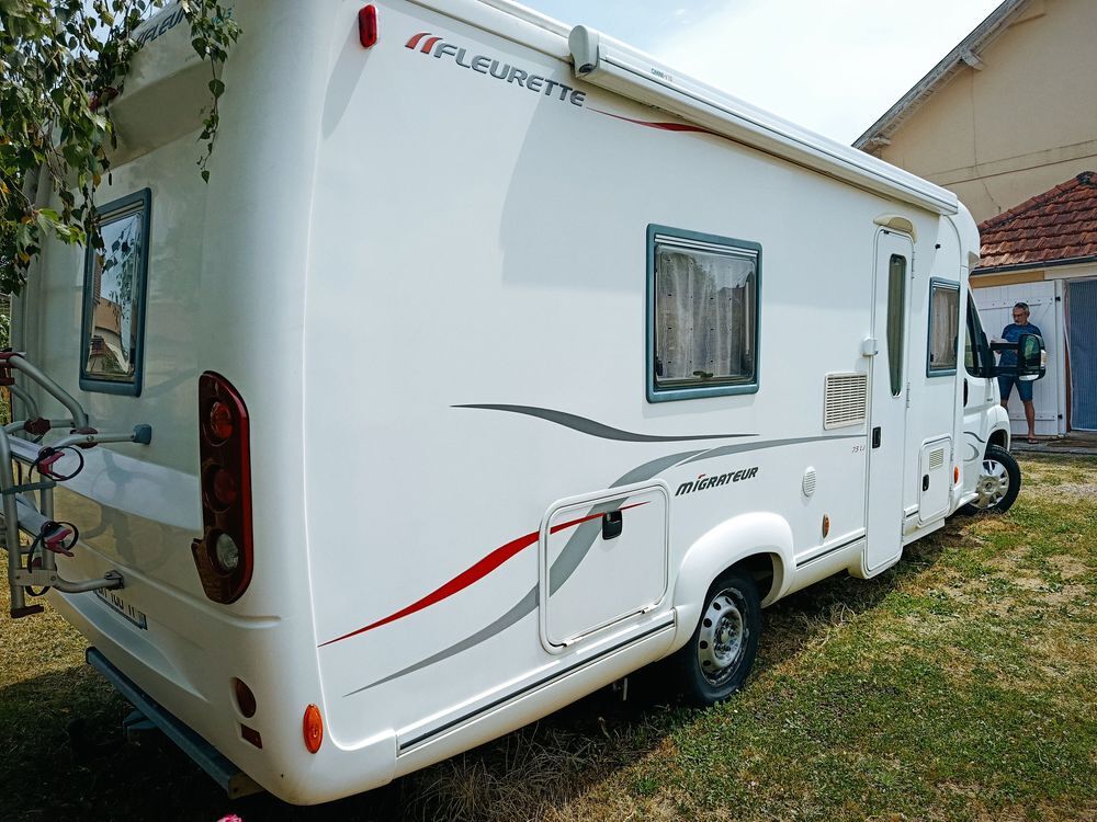  2011 occasion 71710 CHARMOY