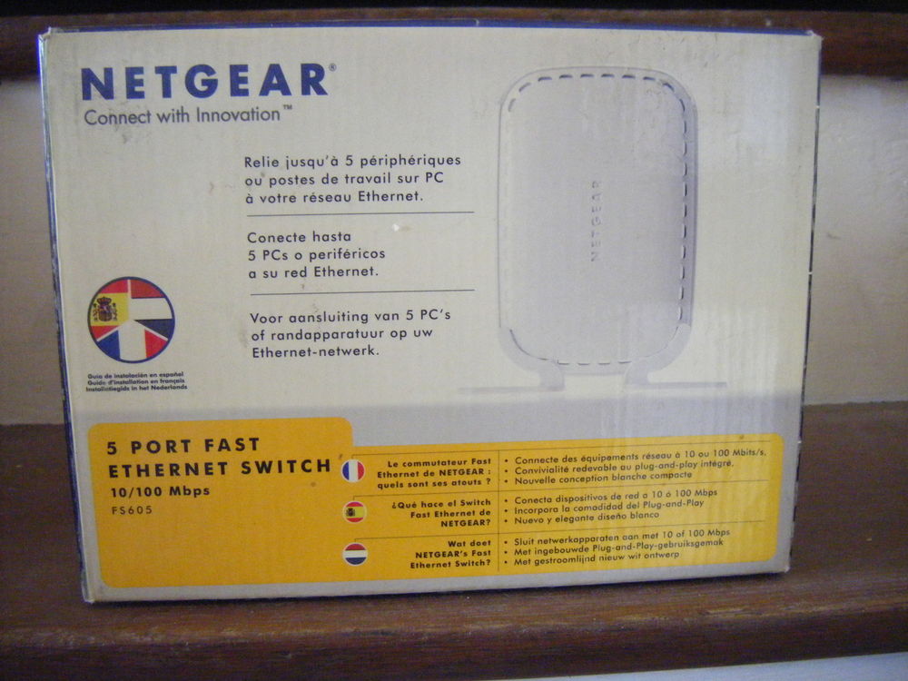 Commutateur ethernet 5 ports NETGEAR FS 605 Matériel informatique