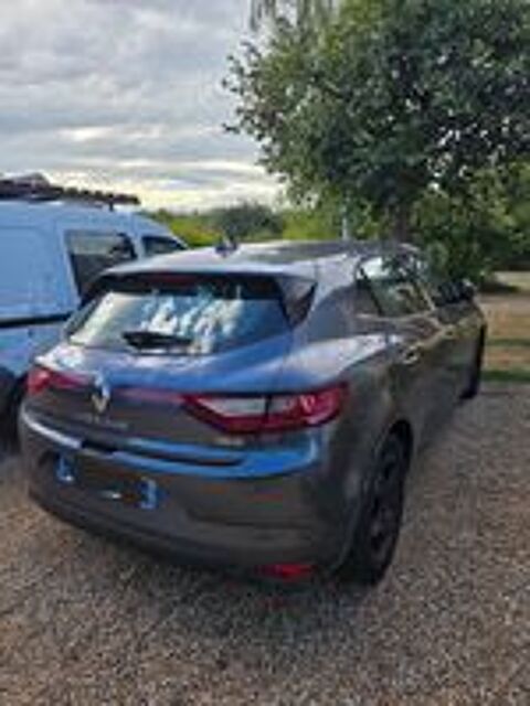 Megane IV M&eacute;gane IV Berline dCi 110 Energy 86g eco2 Zen 2016 occasion 37130 La Chapelle-aux-Naux