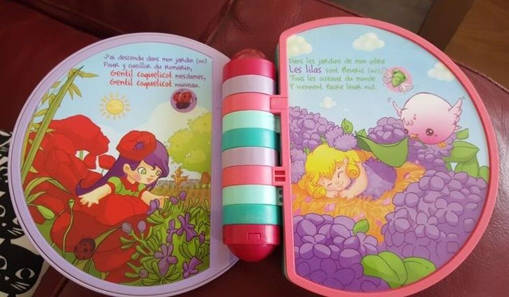 Le livre musical des lucibelles Jeux / jouets