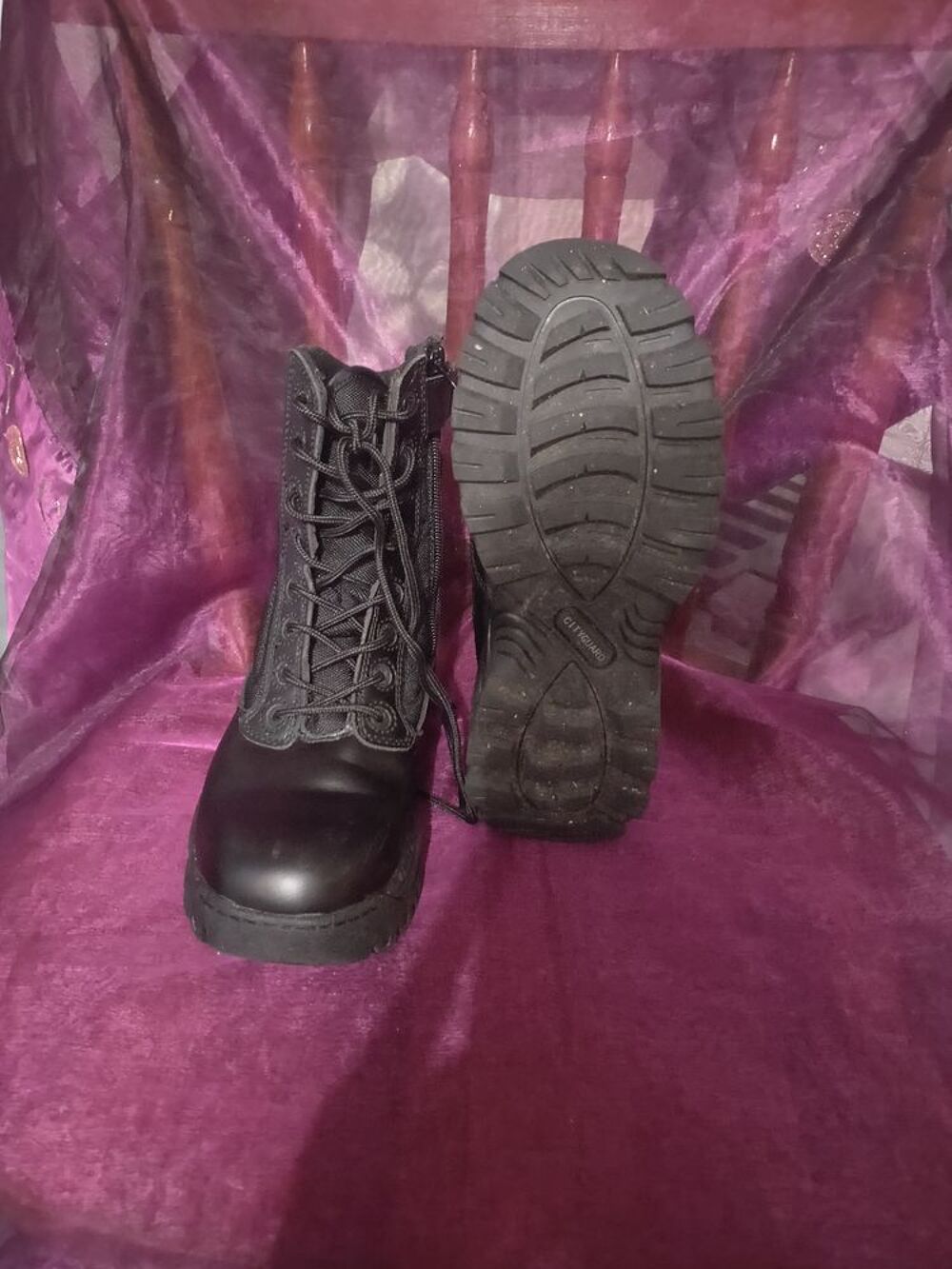 Chaussures de s&eacute;curit&eacute; montantes Chaussures