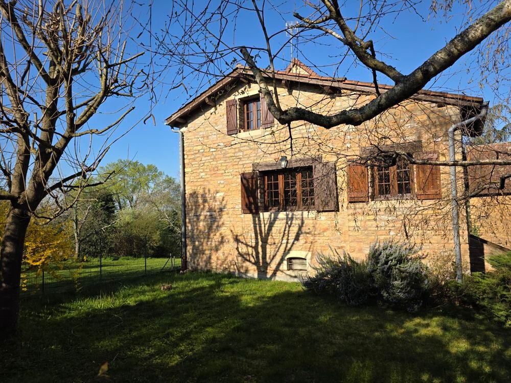 Vente Maison Secteur Brancion Bourgogne Sud. Grande maison de caractère. La chapelle-sous-brancion