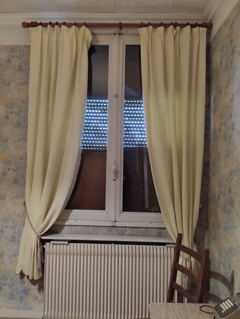 Chambre vintage Meubles