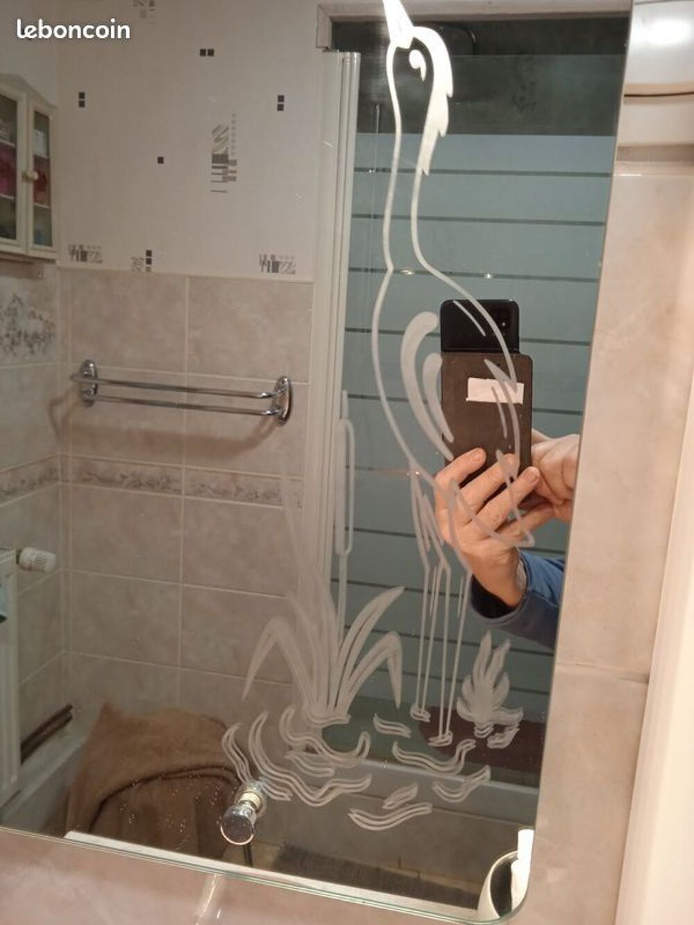 Joli miroir pour salle de bain avec 2 spots Décoration