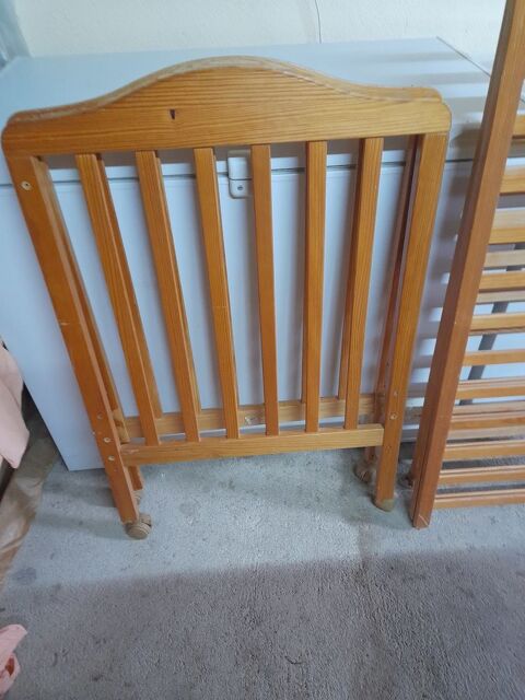 Lit b�b� 50 Marly-sous-Issy (71)