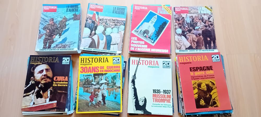 lot important 209 Magazine Historia ou par lot Livres et BD