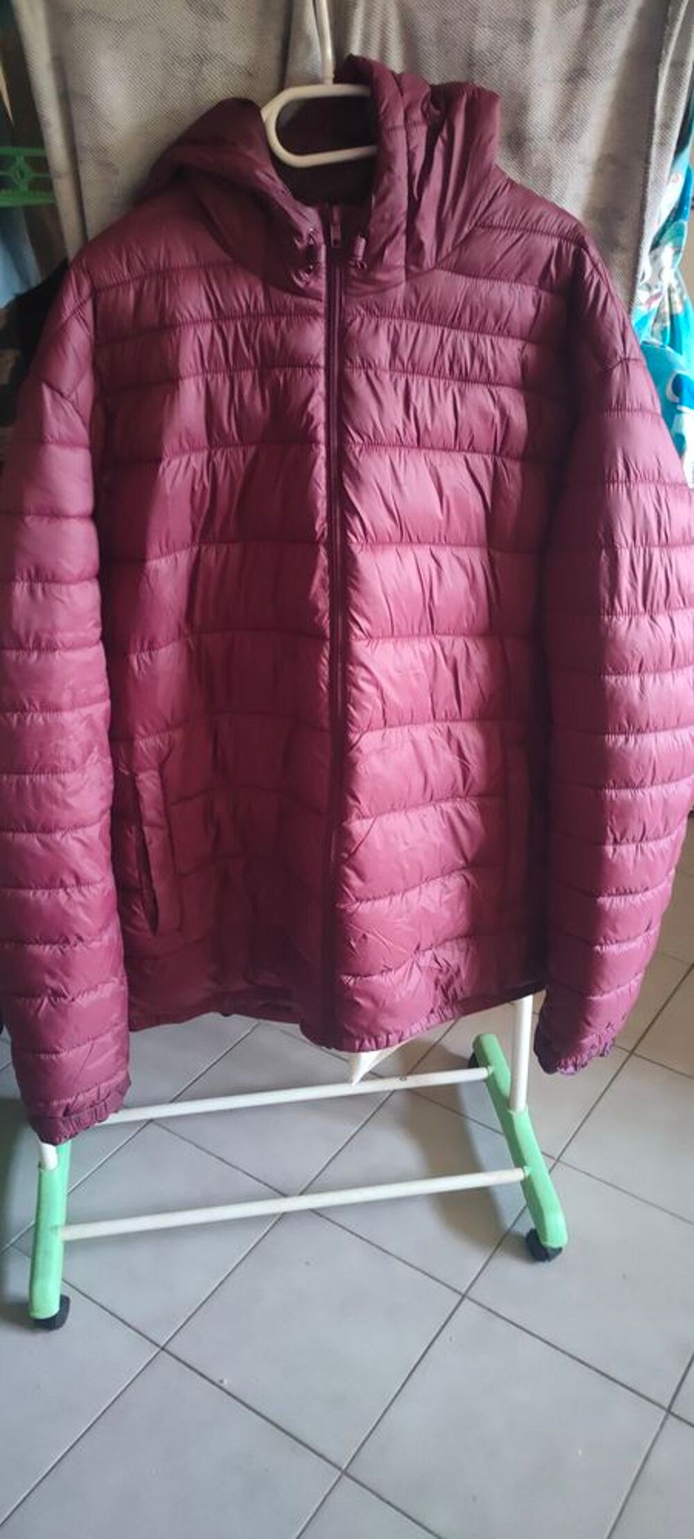 une jolie doudoune Vêtements