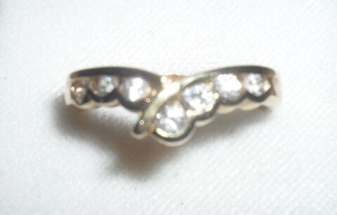 Superbe Bague avec 7 petits brillants. Vintage. 20 Montreuil (93)