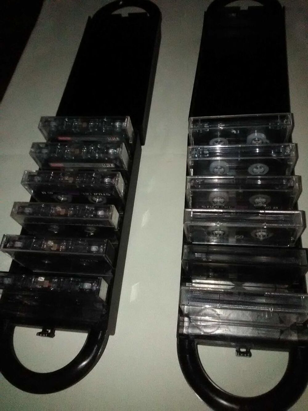 Boites de rangement Cassettes (2) / &agrave; l'unit&eacute; Audio et hifi