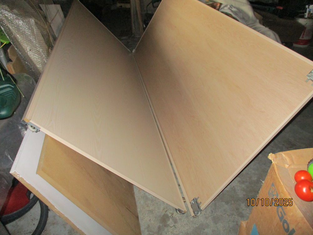2 portes de dressing 2.50 m x 0.90 beige Meubles