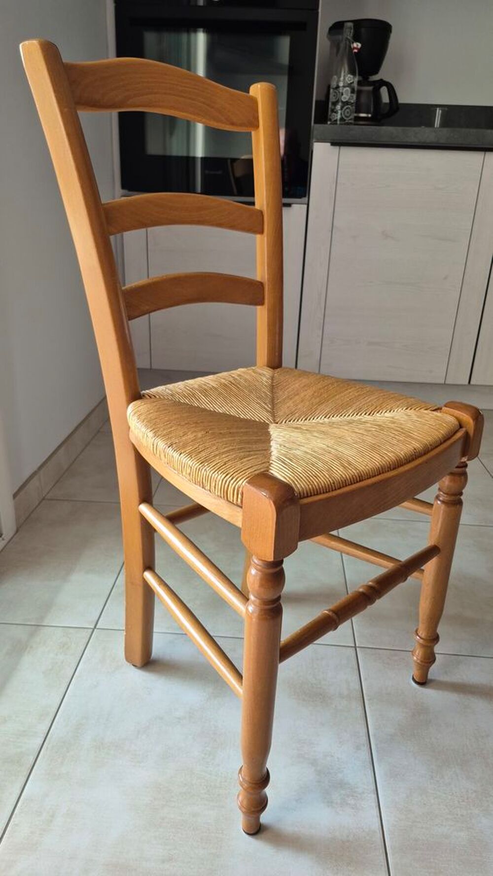 Table de cuisine + 4 chaises Meubles