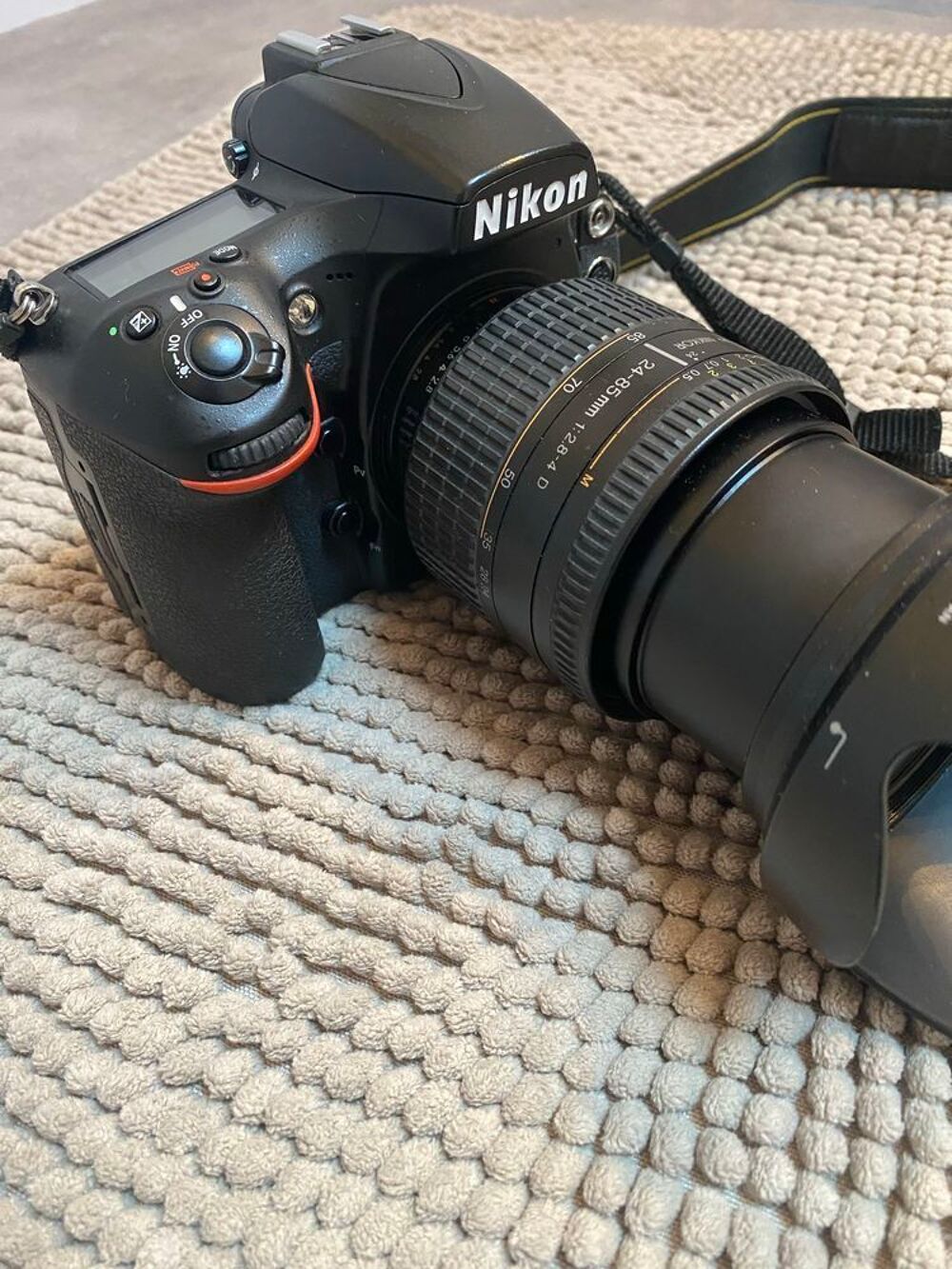 Appareil photo NIIKON D 810 Zoom NIKON AF NIKKOR IF ASPHERICAL MACRO (1:2) 0 72 24-85 mn 1:28-4 D Photos/Video/TV