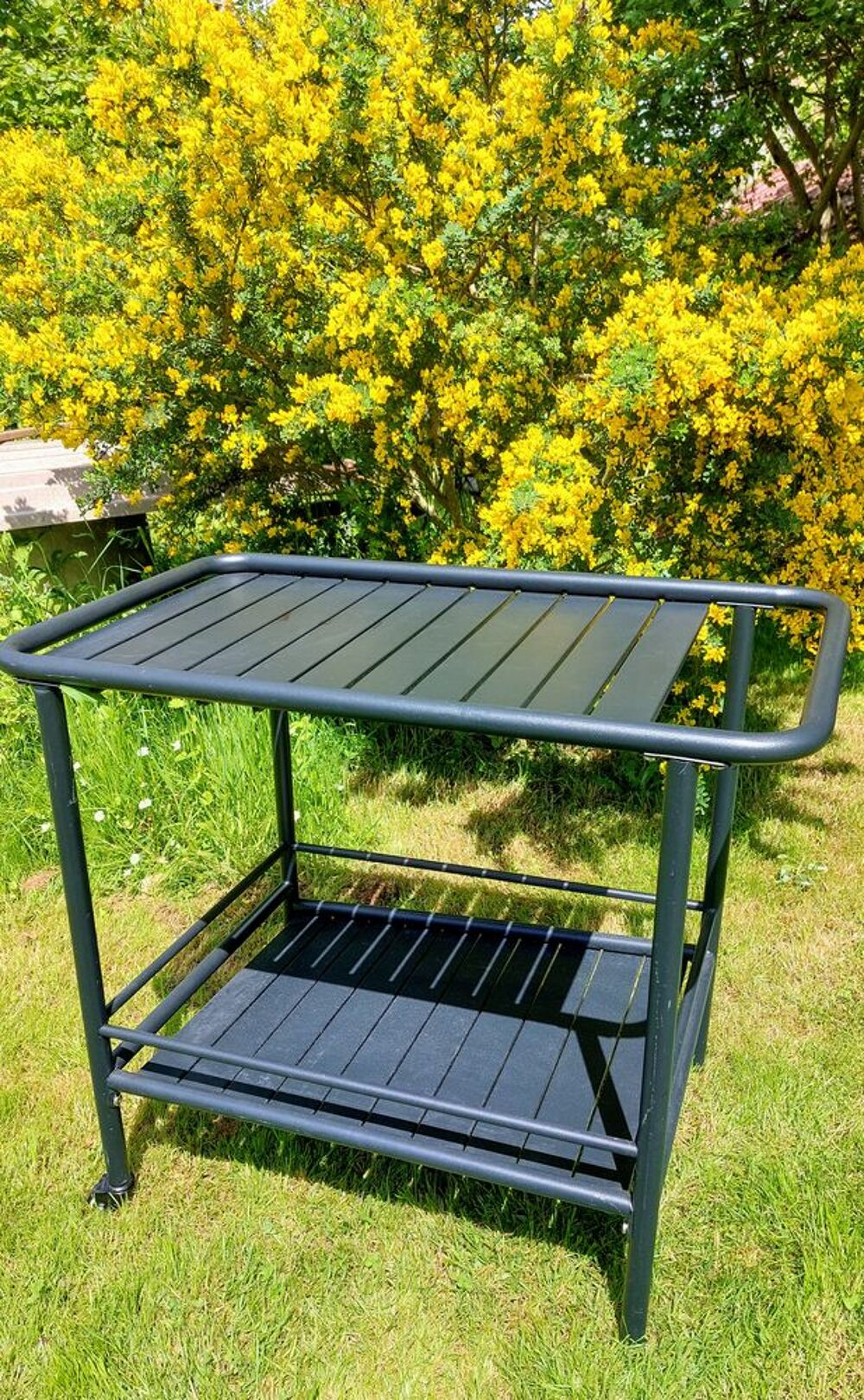 Desserte metal pour le jardin ou la maison Jardin