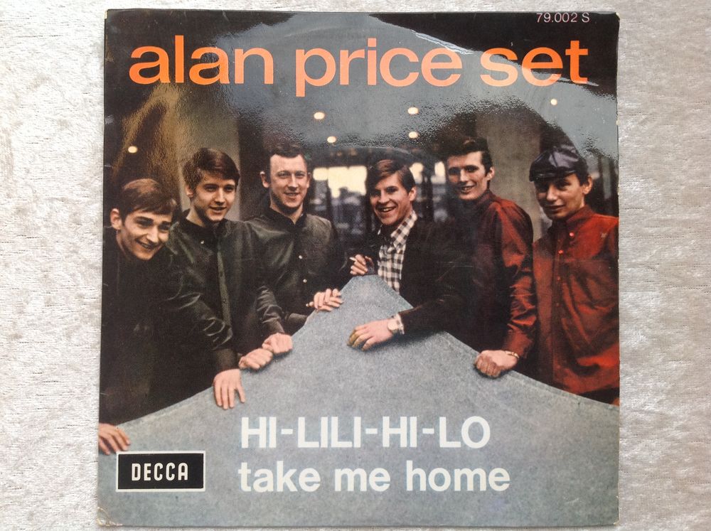 ALAN PRICE SET 45 TOURS HI-LILI-HI-LO Envoi possible
CD et vinyles