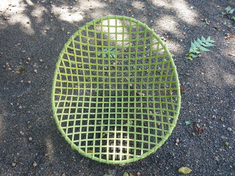 Coque de si�ge design m�tallique (R) 65 Castres (81)