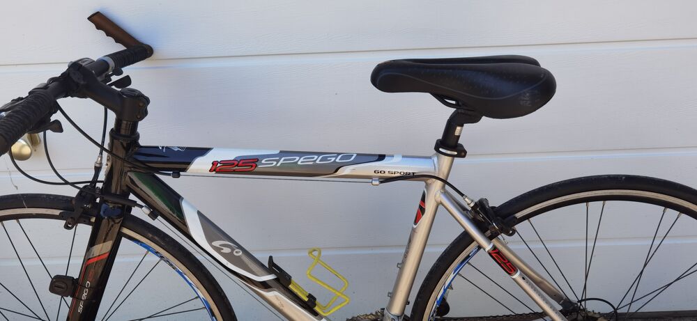 V&eacute;lo de route alu, 3 p&eacute;daliers taille, M de chez go sport Vélos