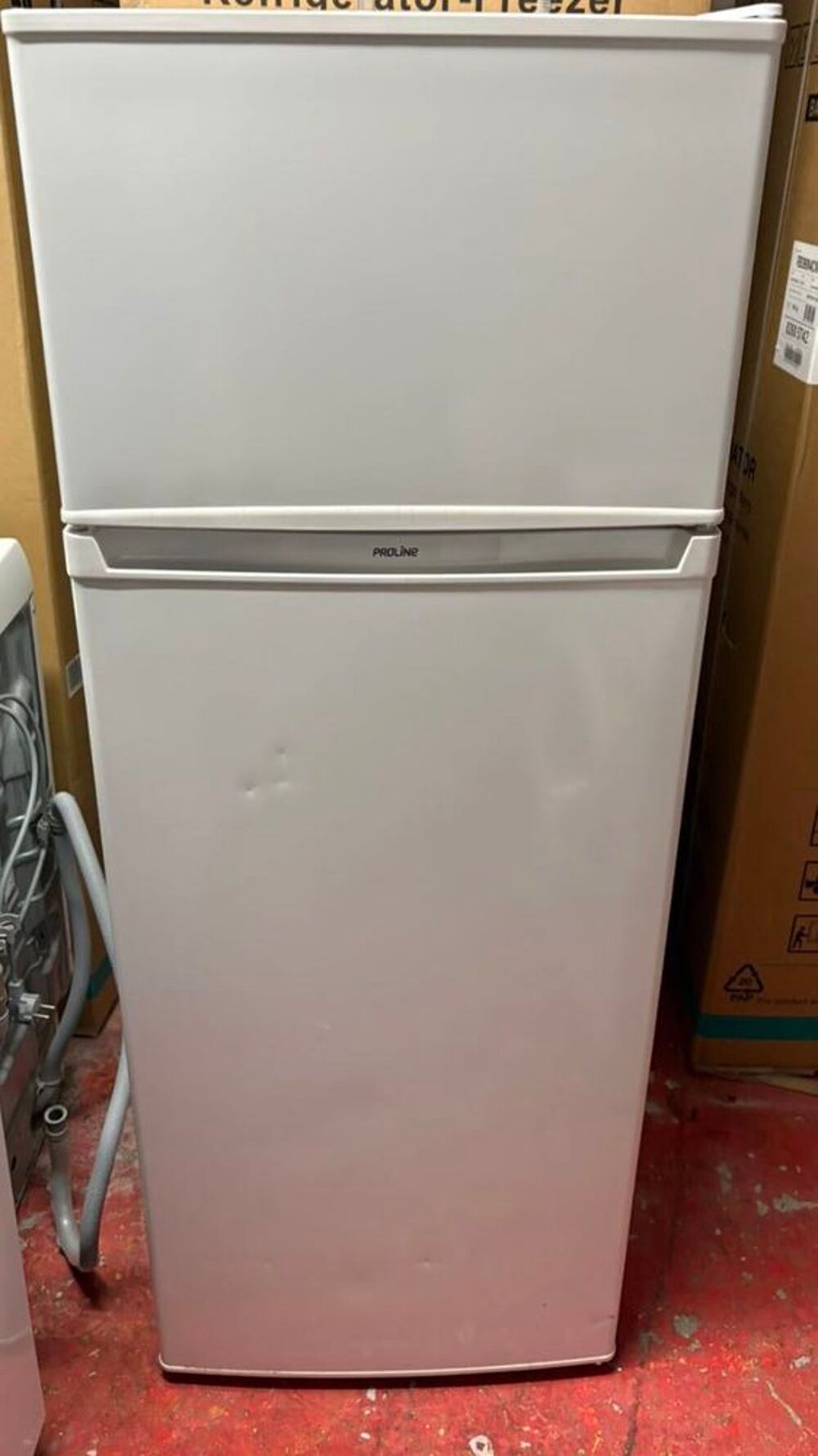frigo cong&eacute;lateur 145 53 54 Proline comme neuf excellent &eacute;tat livraison et installation assur&eacute;e Electroménager