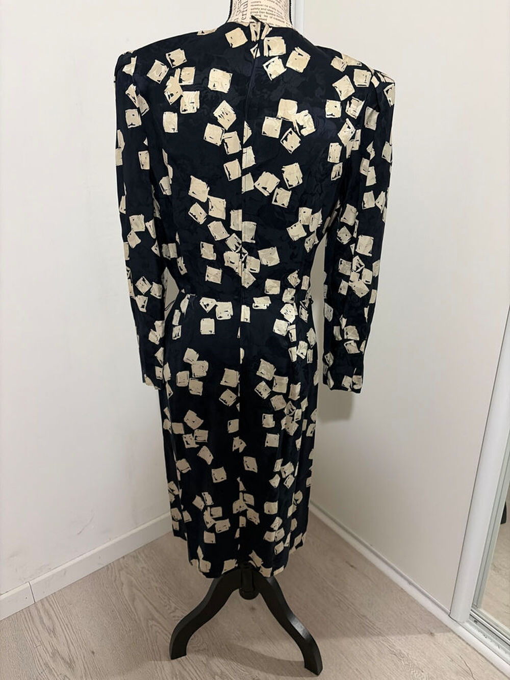 ? Robe vintage Louis F&eacute;raud ? 100 % soie ? Imprim&eacute;e Vêtements
