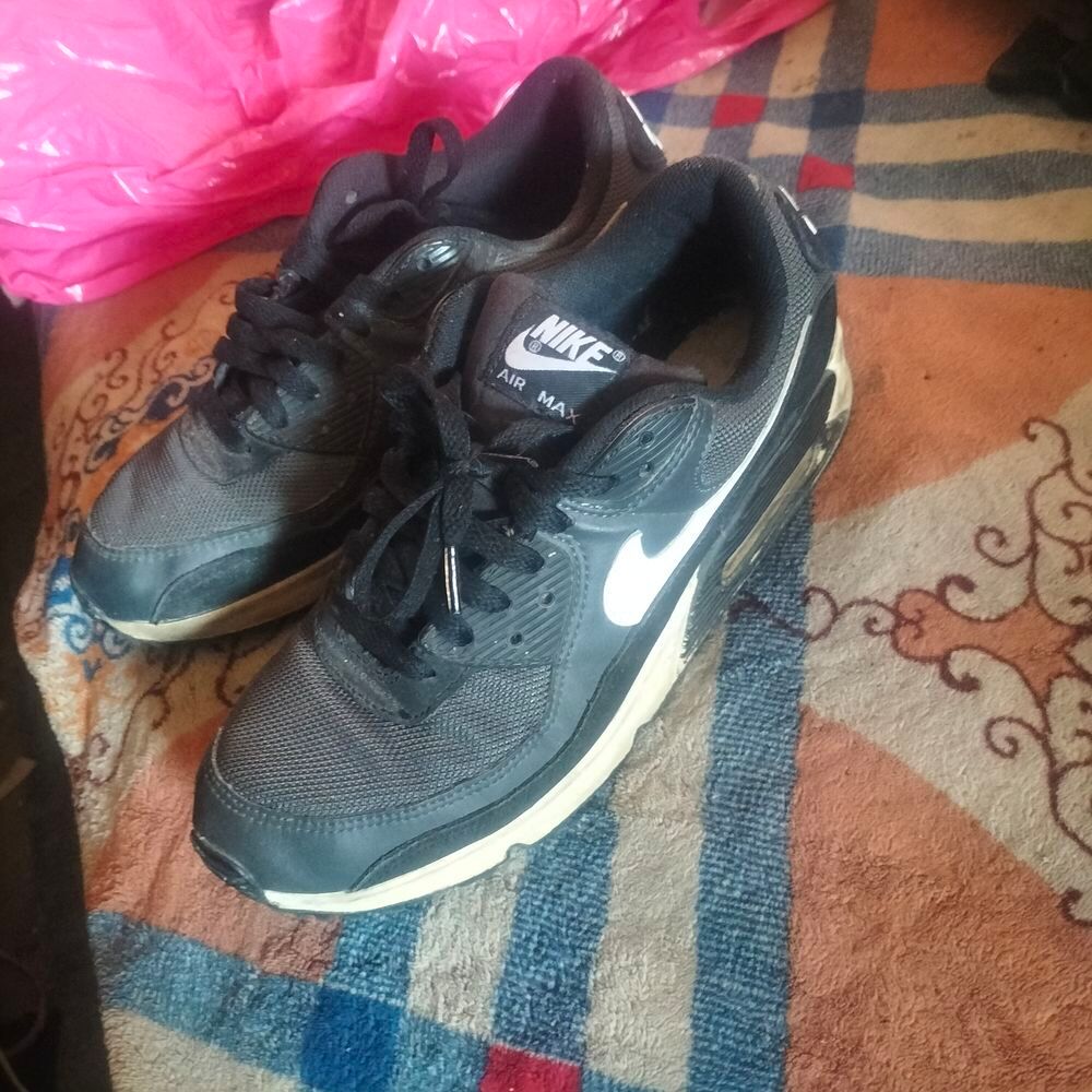 Basket Nike air max pointure 43 bon &eacute;tat Chaussures