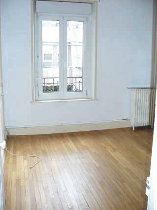  Appartement  louer 5 pices 93 m