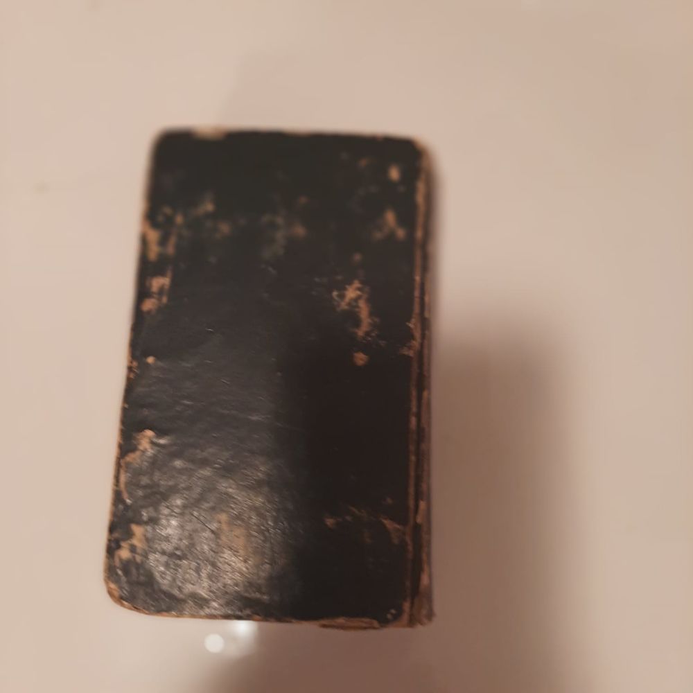Livres anciens originale rare des istore des France. 